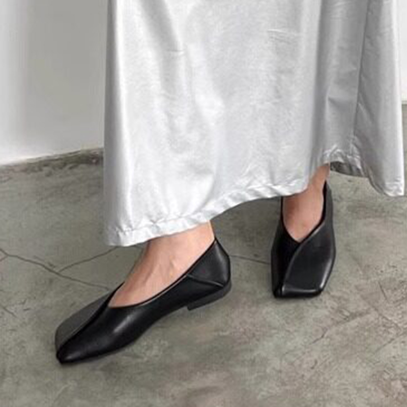 女性の新しいローファーシューズフラットスポーツスニーカートレ - Leather Work Flats Women のレビューと価格